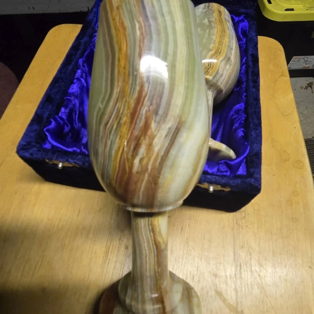Natural Green Onyx Luxury Wine Goblets W case - Picture 1 of 5